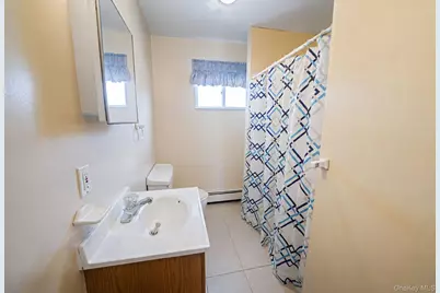 1169 Little East Neck Road, West Babylon, NY 11704 - Photo 18
