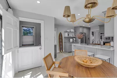 220 Foster Avenue, Sayville, NY 11782 - Photo 10