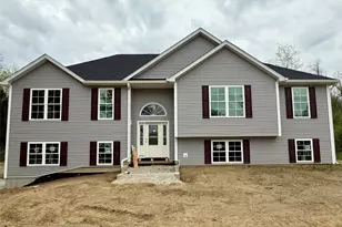25 Fraleigh Ln, Red Hook, NY 12571 - Photo 1