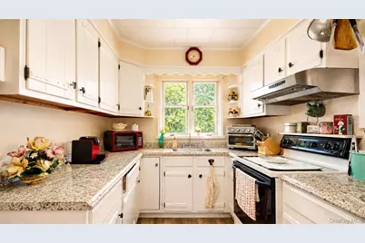 1 Warwick Place, Florida, NY 10921 - Photo 28