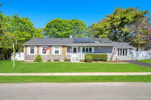 729 Ent Ave, Westhampton, NY 11978 - Photo 4