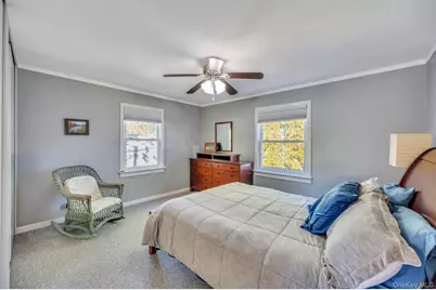 729 Ent Avenue, Westhampton, NY 11978 - Photo 28