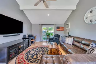 729 Ent Ave, Westhampton, NY 11978 - Photo 24