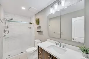 207 Sara Cir, Port Jefferson Station, NY 11776 - Photo 20