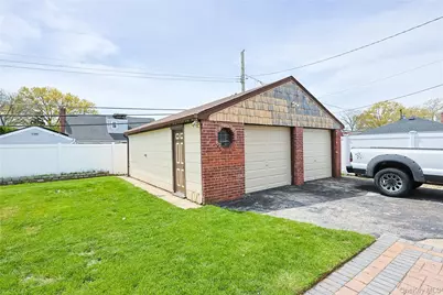 3734 Ferndale Drive, Wantagh, NY 11793 - Photo 6
