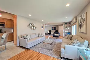 32 Plaza Ln, Selden, NY 11784 - Photo 6