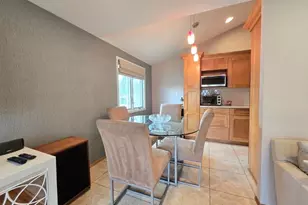 32 Plaza Ln, Selden, NY 11784 - Photo 10