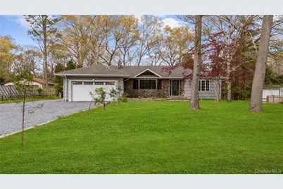257 Southlawn Avenue, Central Islip, NY 11722 - Photo 2