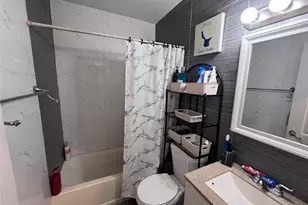 110-26 175th St, Jamaica, NY 11433 - Photo 28
