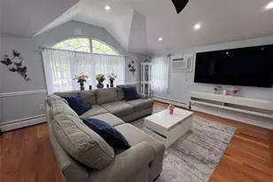 110-26 175th St, Jamaica, NY 11433 - Photo 12