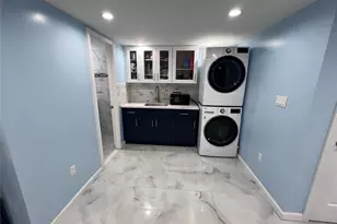 110-26 175th St, Jamaica, NY 11433 - Photo 30