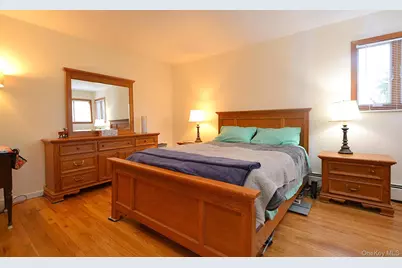 56 Jerome Street, Lindenhurst, NY 11757 - Photo 10