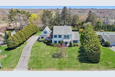 20 Overlook Drive, Southampton, NY 11968 - Photo 1
