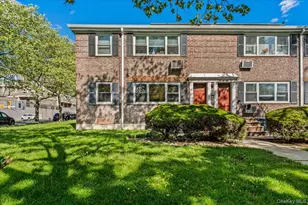 67-01 152nd St, Flushing, NY 11367 - Photo 1