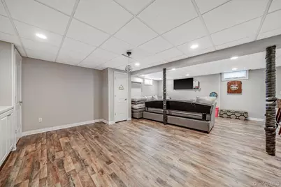 12 Orange Avenue, Port Jefferson, NY 11776 - Photo 28