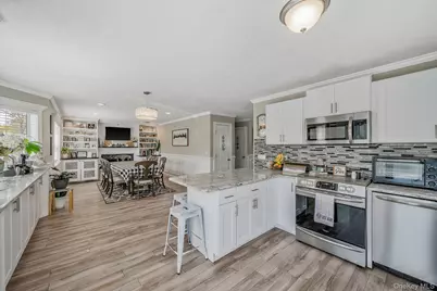 12 Orange Avenue, Port Jefferson, NY 11776 - Photo 10