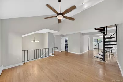 14 Creamery Drive, New Windsor, NY 12553 - Photo 6