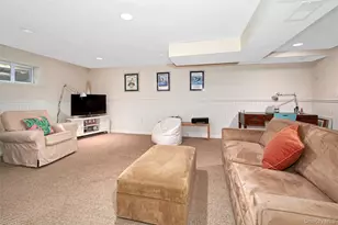 71 Heatherbloom Rd, White Plains, NY 10605 - Photo 24
