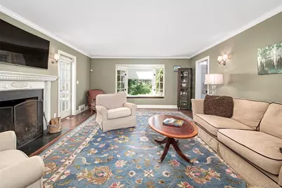 71 Heatherbloom Road, White Plains, NY 10605 - Photo 16