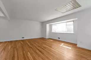 2461 Merrick Ave, Merrick, NY 11566 - Photo 2