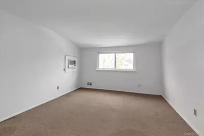 2461 Merrick Avenue, Merrick, NY 11566 - Photo 16
