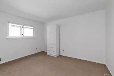 2461 Merrick Avenue, Merrick, NY 11566 - Photo 14