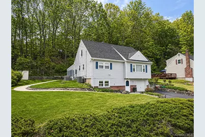 46 Graney Court, Pearl River, NY 10965 - Photo 32