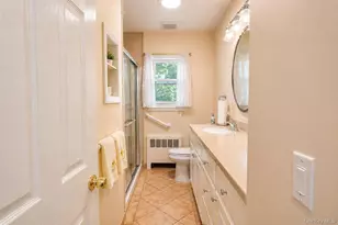 46 Graney Ct, Pearl River, NY 10965 - Photo 16