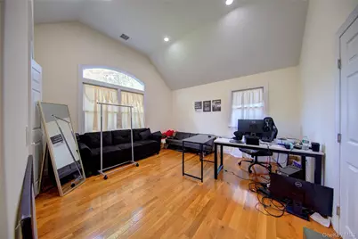 97 Chestnut Street, Mount Sinai, NY 11766 - Photo 32