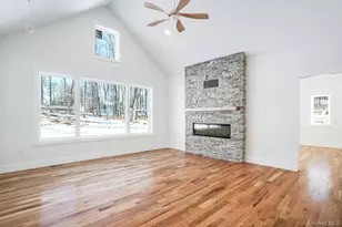 16 Bear Hollow Ln, Hyde Park, NY 12538 - Photo 8