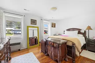 140 Poplar St, Central Islip, NY 11722 - Photo 14