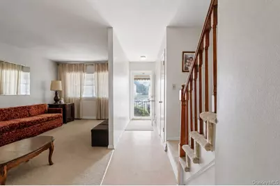 1056 Swinton Avenue, Bronx, NY 10465 - Photo 4