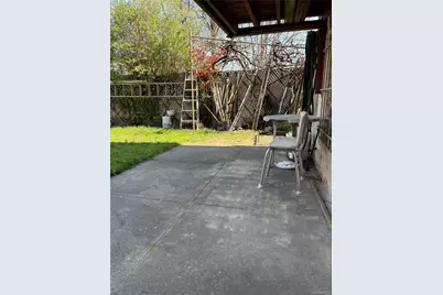 1056 Swinton Avenue, Bronx, NY 10465 - Photo 32