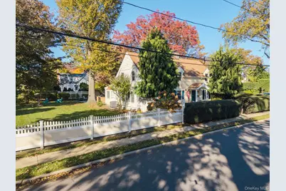 61 Drexel Avenue, Westbury, NY 11590 - Photo 6