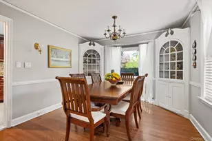 61 Drexel Ave, Westbury, NY 11590 - Photo 16