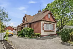 1033 N Fletcher Ave, Valley Stream, NY 11580 - Photo 4