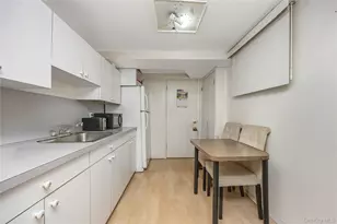 59-18 60th St, Maspeth, NY 11378 - Photo 26