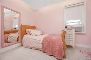 59-18 60th St, Maspeth, NY 11378 - Photo 24