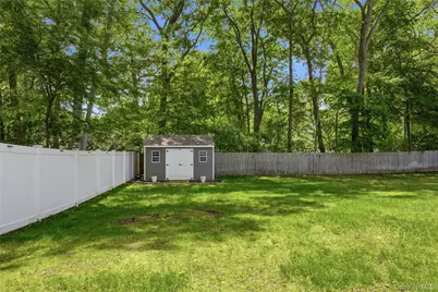 30 Scenic Hills Drive, Ridge, NY 11961 - Photo 22