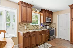 30 Scenic Hills Dr, Ridge, NY 11961 - Photo 10