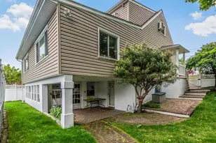 90 Remsen Cir, Yonkers, NY 10710 - Photo 30