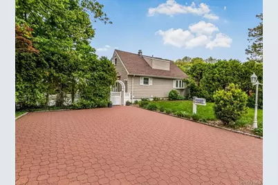 90 Remsen Circle, Yonkers, NY 10710 - Photo 2