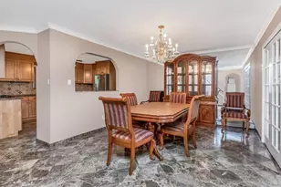 90 Remsen Cir, Yonkers, NY 10710 - Photo 8