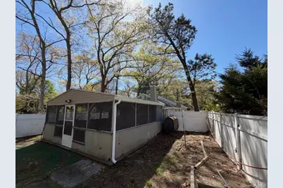 125 Wood Road, Centereach, NY 11720 - Photo 6