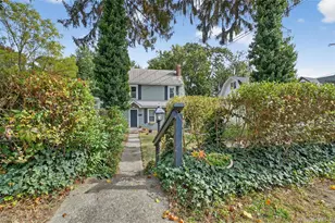310 Carpenter Ave, Newburgh, NY 12550 - Photo 2