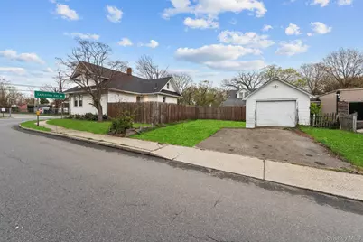 218 Islip Boulevard, Islip Terrace, NY 11752 - Photo 2
