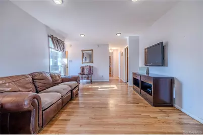 160-11 24th Avenue, Whitestone, NY 11357 - Photo 6
