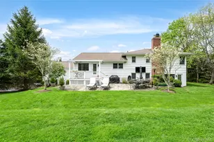 8 Evergreen Row, Armonk, NY 10504 - Photo 20