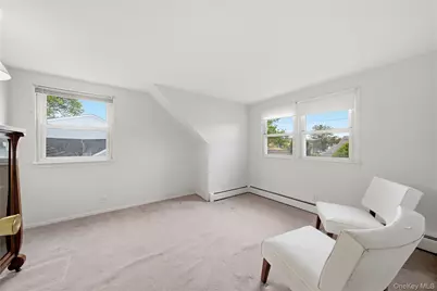 1733 Meadow Court, East Meadow, NY 11554 - Photo 20