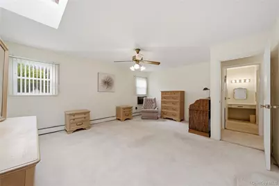 1733 Meadow Court, East Meadow, NY 11554 - Photo 12
